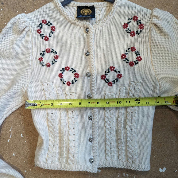 Vintage Christmas Sweater Lanamoden Salzburg Germany Holiday Jacket Womens - Picture 6 of 9